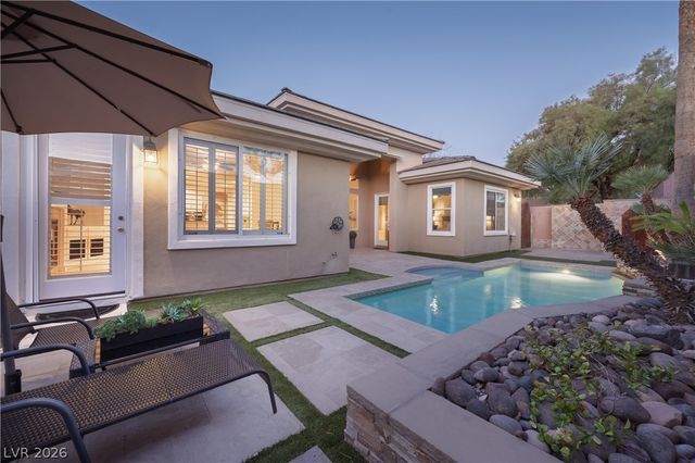 9733 Plateau Heights Place, Las Vegas, NV 89144