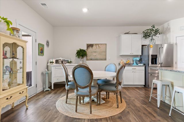 5697 Prickly Loop, Ooltewah, TN 37363