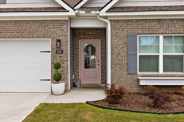 5697 Prickly Loop, Ooltewah, TN 37363