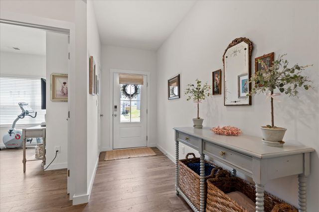 5697 Prickly Loop, Ooltewah, TN 37363