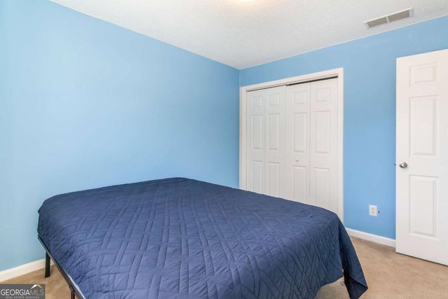 8810 Brookhurst Trl, Gainesville, GA 30506