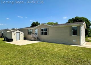 11211 Nearbrook Court, Green Oak Township, MI 48178