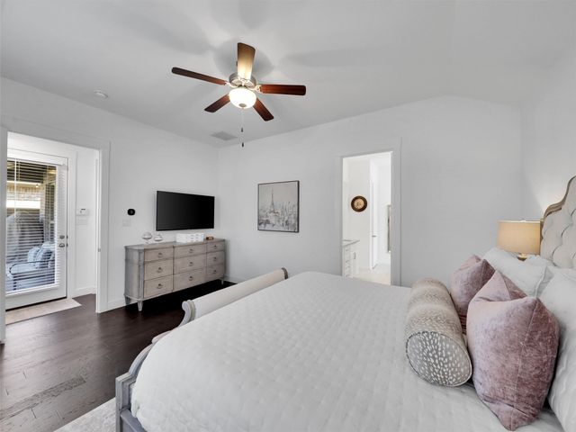 2257 Lobo Lane, Carrollton, TX 75010