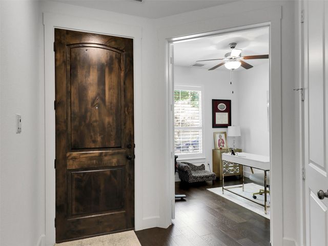 2257 Lobo Lane, Carrollton, TX 75010