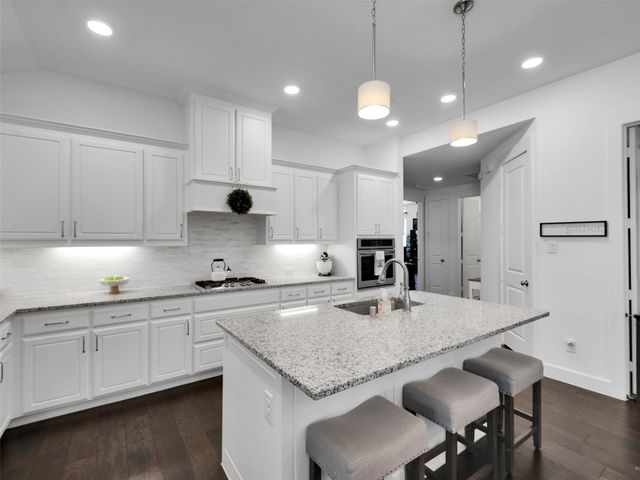 2257 Lobo Lane, Carrollton, TX 75010