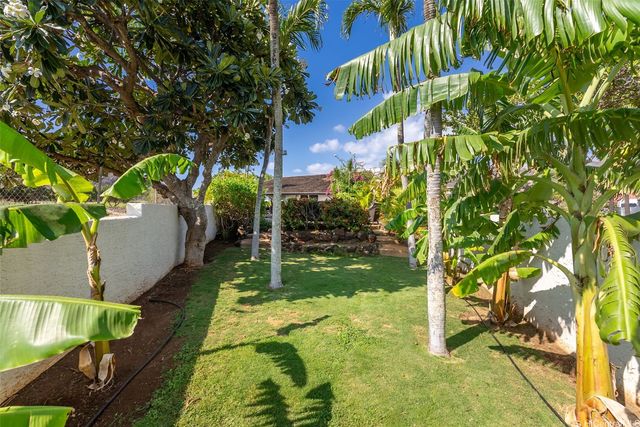1255 Mokuhano Street, Honolulu, HI 96825