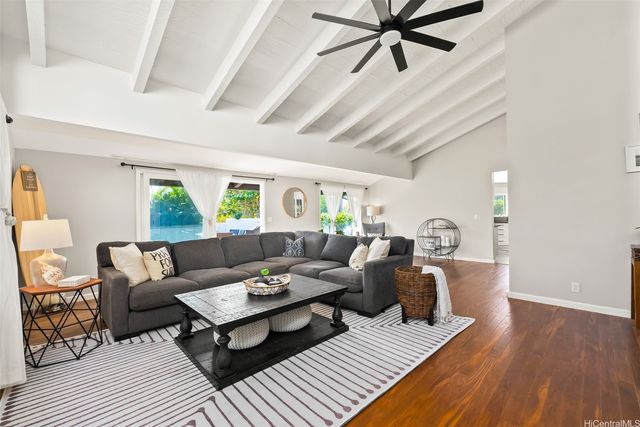 1255 Mokuhano Street, Honolulu, HI 96825