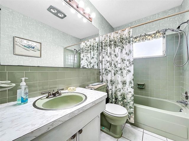 9743 37TH STREET N 1, Pinellas Park, FL 33782