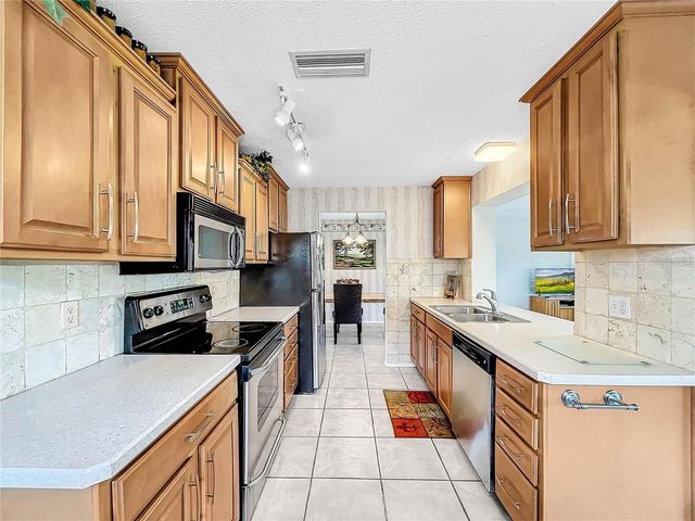 9743 37TH STREET N 1, Pinellas Park, FL 33782