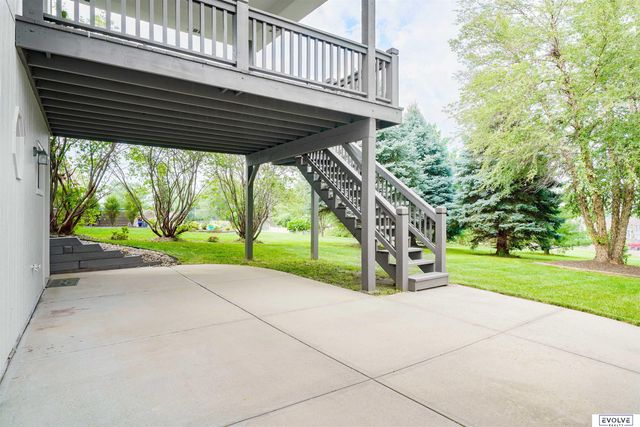 7829 N 156th Avenue, Bennington, NE 68007