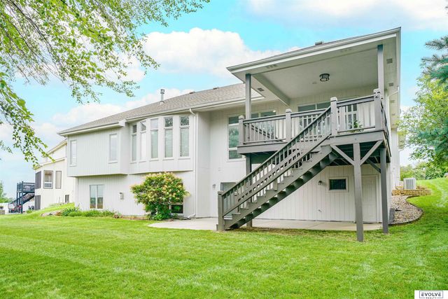 7829 N 156th Avenue, Bennington, NE 68007