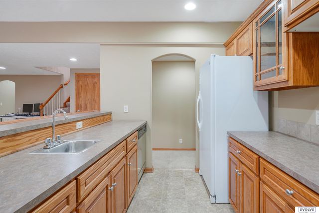 7829 N 156th Avenue, Bennington, NE 68007