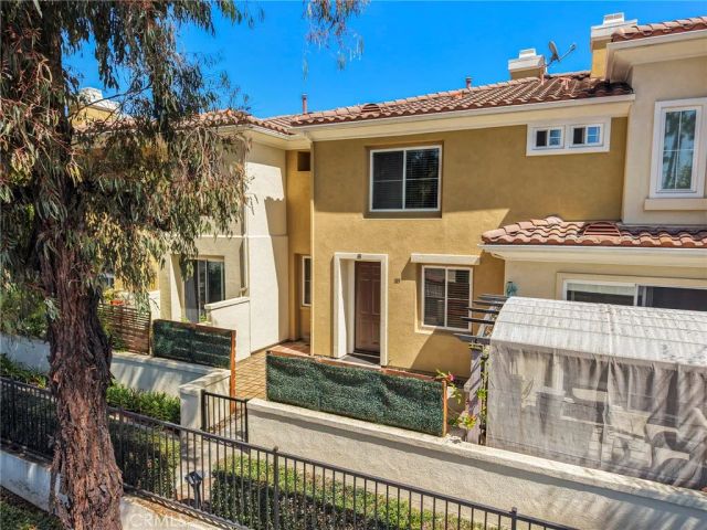 105 Via Vicini, Rancho Santa Margarita, CA 92688