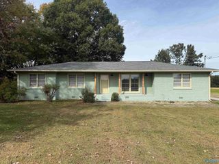 1969 Bobo Section Road, Hazel Green, AL 35750