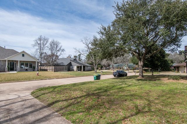 31322 Alice Lane, Tomball, TX 77375