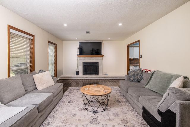 31322 Alice Lane, Tomball, TX 77375