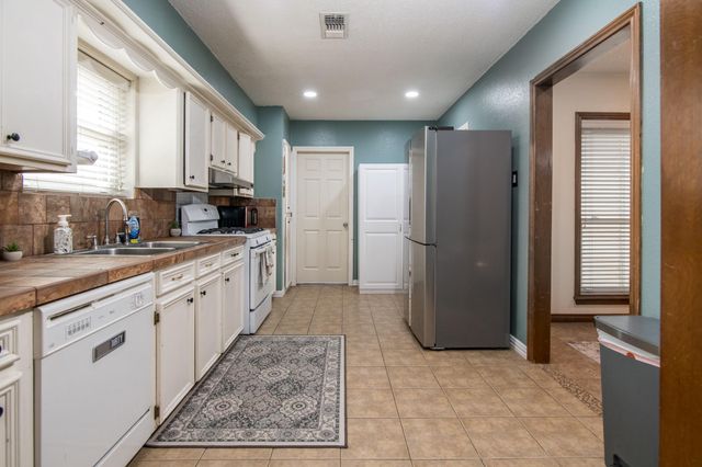 31322 Alice Lane, Tomball, TX 77375