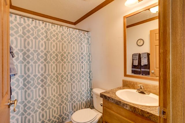 580 Denver Avenue, De Beque, CO 81630