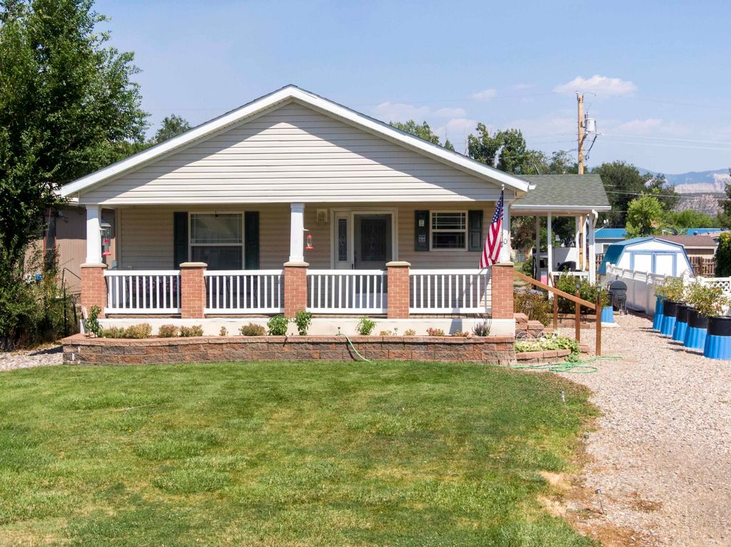 580 Denver Avenue, De Beque, CO 81630