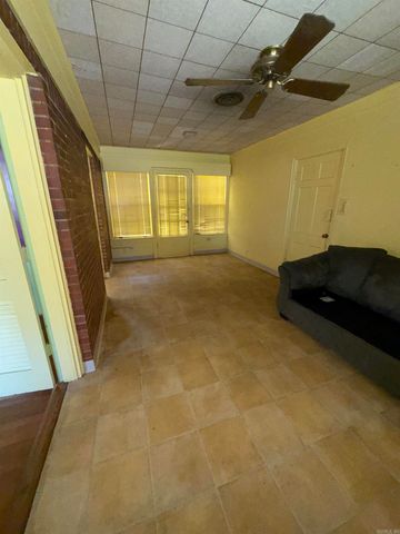 1524 S Tyler st, Little Rock, AR 72204