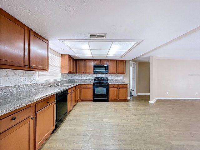 7201 MAPLEHURST DRIVE, Port Richey, FL 34668