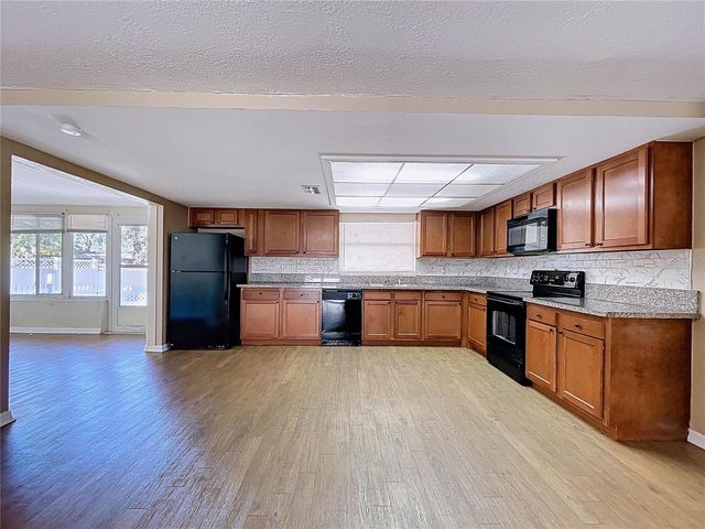 7201 MAPLEHURST DRIVE, Port Richey, FL 34668