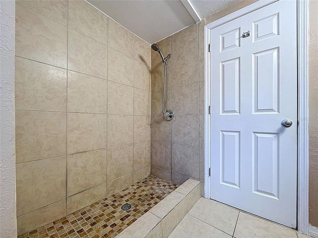 7201 MAPLEHURST DRIVE, Port Richey, FL 34668