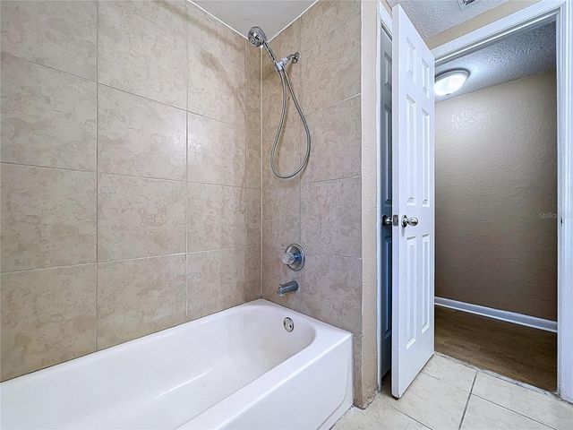 7201 MAPLEHURST DRIVE, Port Richey, FL 34668