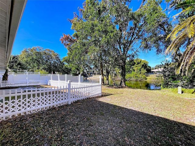 7201 MAPLEHURST DRIVE, Port Richey, FL 34668