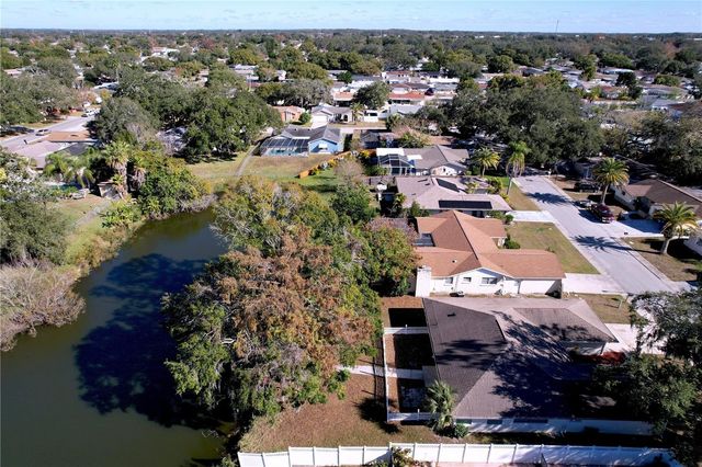 7201 MAPLEHURST DRIVE, Port Richey, FL 34668