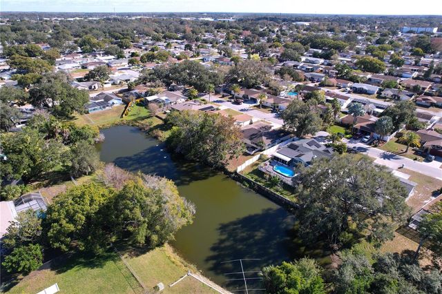 7201 MAPLEHURST DRIVE, Port Richey, FL 34668