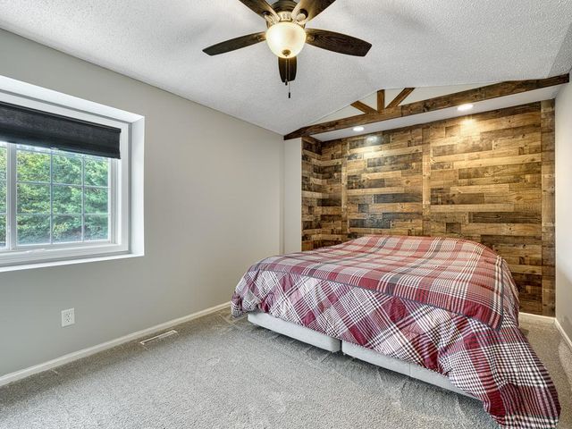 7811 Oak Court, Lino Lakes, MN 55014