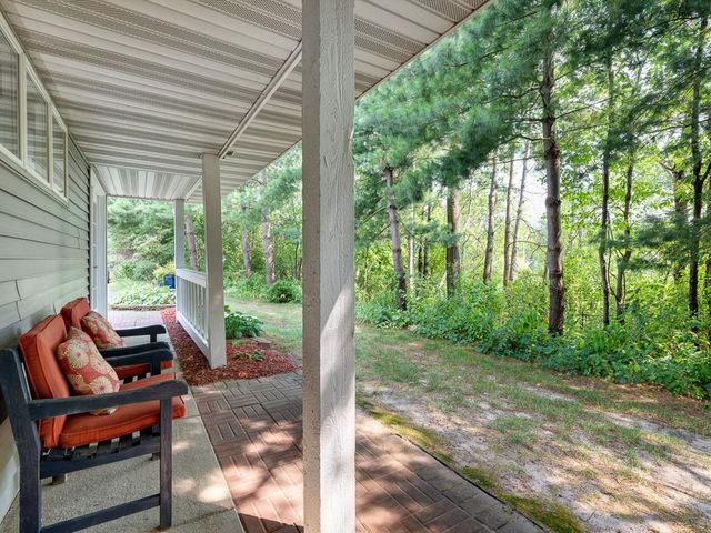 7811 Oak Court, Lino Lakes, MN 55014