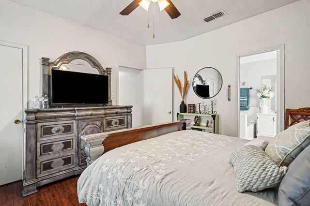 1710 Duster Circle, Arlington, TX 76018