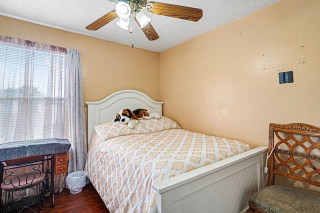 1710 Duster Circle, Arlington, TX 76018
