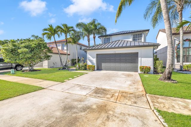 1336 SW 181st Ave, Pembroke Pines, FL 33029