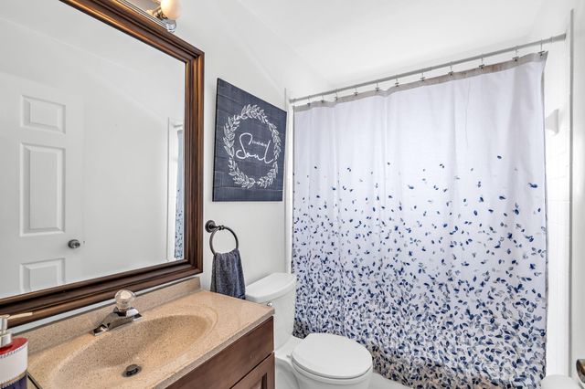 1336 SW 181st Ave, Pembroke Pines, FL 33029