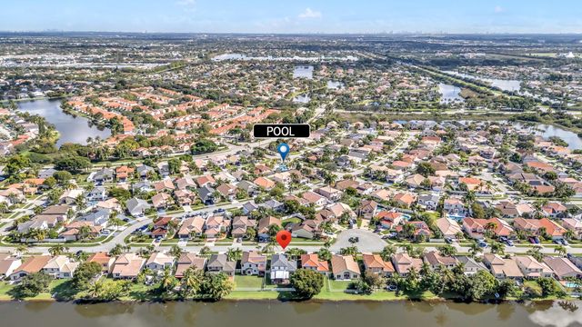 1336 SW 181st Ave, Pembroke Pines, FL 33029
