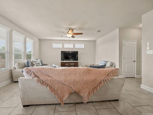 408 Blaze Moon, Cibolo, TX 78108