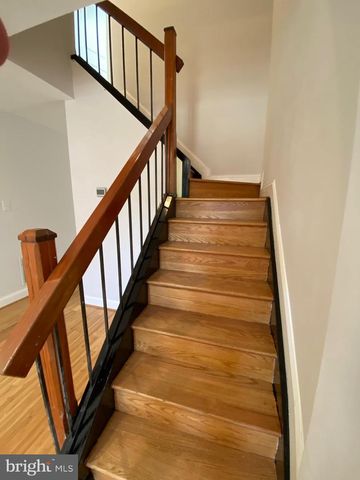 802 MANGOLD ST, Baltimore, MD 21230
