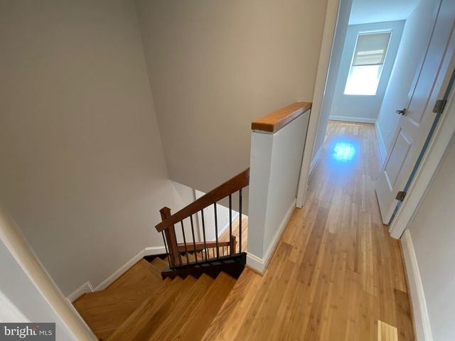 802 MANGOLD ST, Baltimore, MD 21230