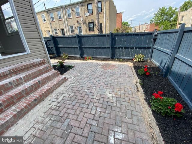 802 MANGOLD ST, Baltimore, MD 21230