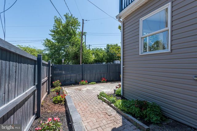 802 MANGOLD ST, Baltimore, MD 21230