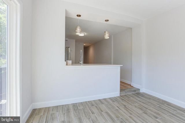 802 MANGOLD ST, Baltimore, MD 21230