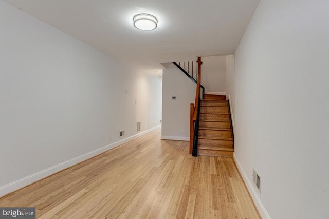 802 MANGOLD ST, Baltimore, MD 21230