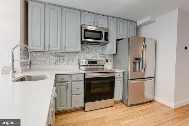 802 MANGOLD ST, Baltimore, MD 21230