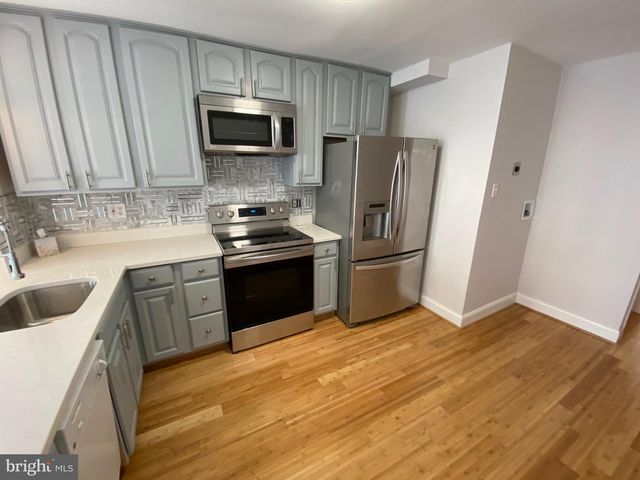 802 MANGOLD ST, Baltimore, MD 21230