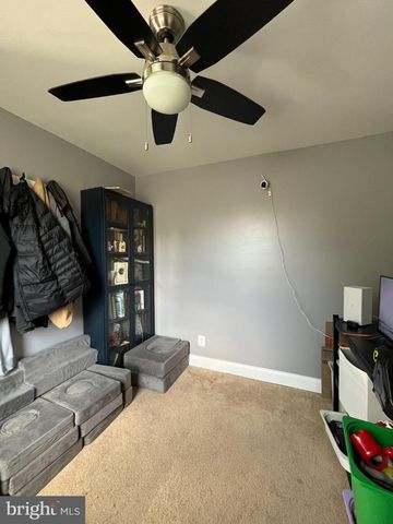 8228 WATERSEDGE RD, Baltimore, MD 21222