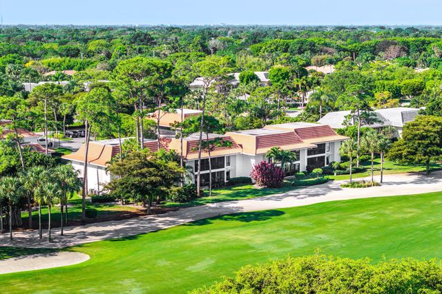 4595 Kittiwake Court Kittiwake, Boynton Beach, FL 33436