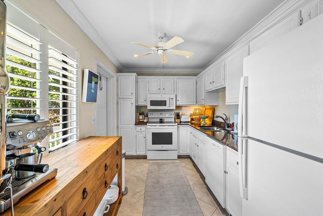 4595 Kittiwake Court Kittiwake, Boynton Beach, FL 33436